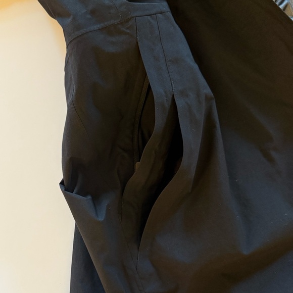 Lululemon Rain Haven Jacket - Picture 11 of 14